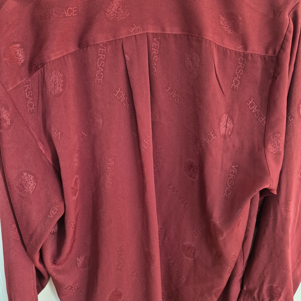 Versace Vintage Burgundy Wine Tonal Jacquard Logo Repeating Button Down M. - Picture 7 of 16